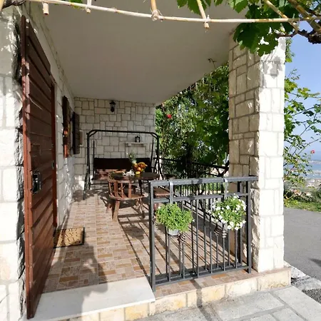 Ivan Villa Trogir